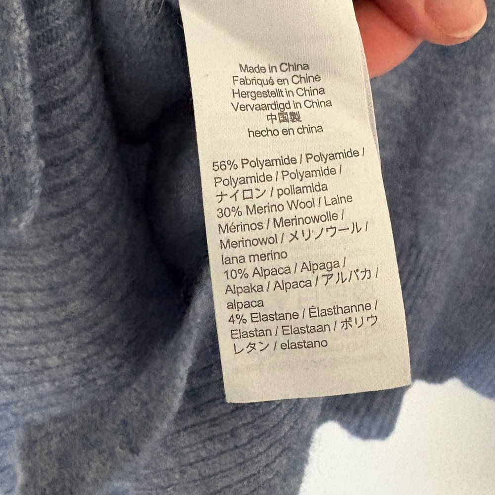 J Crew Blue Side Split Alpaca Wool Blend Ribbed Turtleneck Sweater Size Small - Picture 9 of 9